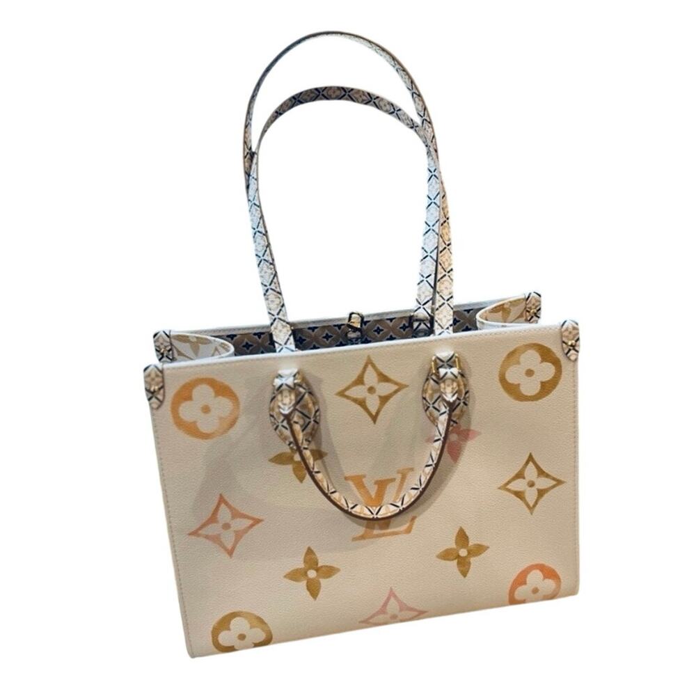 NIB Louis Vuitton By the Pool OnTheGo MM Beige Monogram Giant Watercolor M22975 - Picture 6 of 7